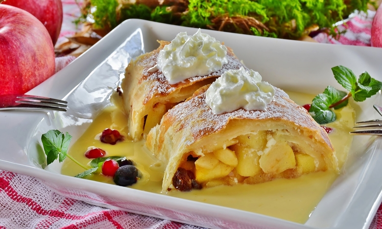 Apple Strudel